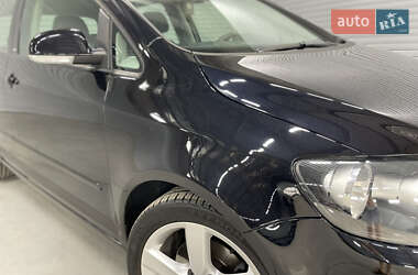 Хэтчбек Volkswagen Golf Plus 2011 в 