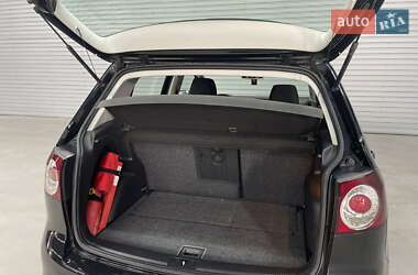 Хэтчбек Volkswagen Golf Plus 2011 в 