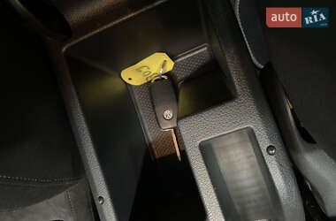 Хэтчбек Volkswagen Golf Plus 2011 в 