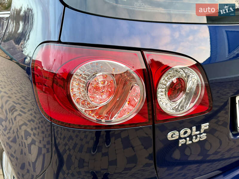 Хэтчбек Volkswagen Golf Plus 2007 в Могилев-Подольске фото 22 Хэтчбек Volkswagen Golf Plus 2007 в Могилев-Подольске