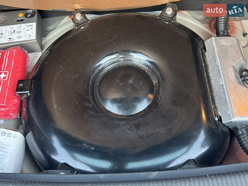 Хэтчбек Volkswagen Golf Plus 2009 в Полтаве