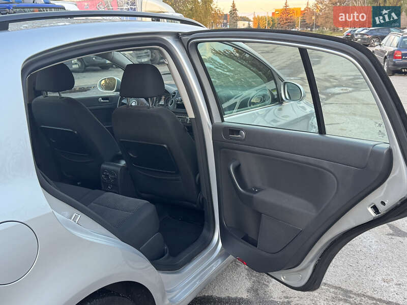 Хэтчбек Volkswagen Golf Plus 2009 в Полтаве