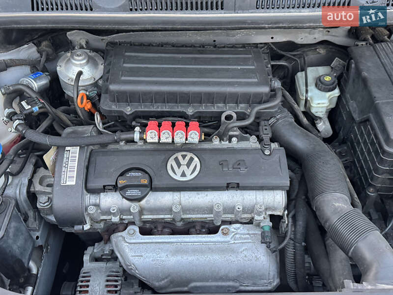 Хэтчбек Volkswagen Golf Plus 2009 в Полтаве