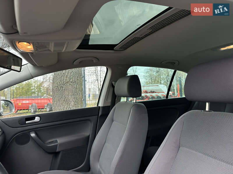 Хэтчбек Volkswagen Golf Plus 2005 в Виннице