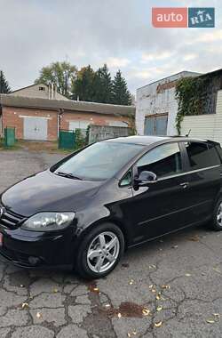 Хэтчбек Volkswagen Golf Plus 2007 в Хороле