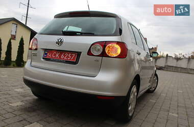 Хетчбек Volkswagen Golf Plus 2008 в  фото 21 Хетчбек Volkswagen Golf Plus 2008 в