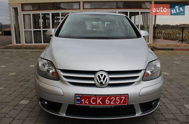 Хетчбек Volkswagen Golf Plus 2008 в  фото 26 Хетчбек Volkswagen Golf Plus 2008 в