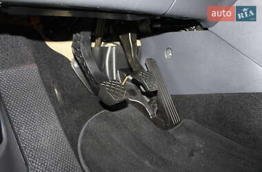 Хетчбек Volkswagen Golf Plus 2008 в  фото 62 Хетчбек Volkswagen Golf Plus 2008 в