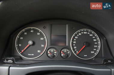 Хетчбек Volkswagen Golf Plus 2008 в  фото 68 Хетчбек Volkswagen Golf Plus 2008 в