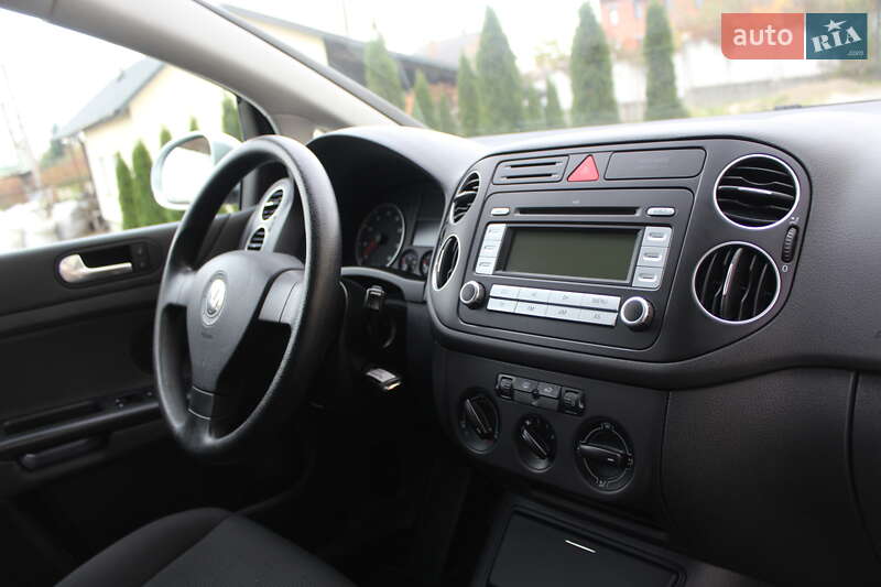 Хэтчбек Volkswagen Golf Plus 2008 в Трускавце фото 99 Хэтчбек Volkswagen Golf Plus 2008 в Трускавце