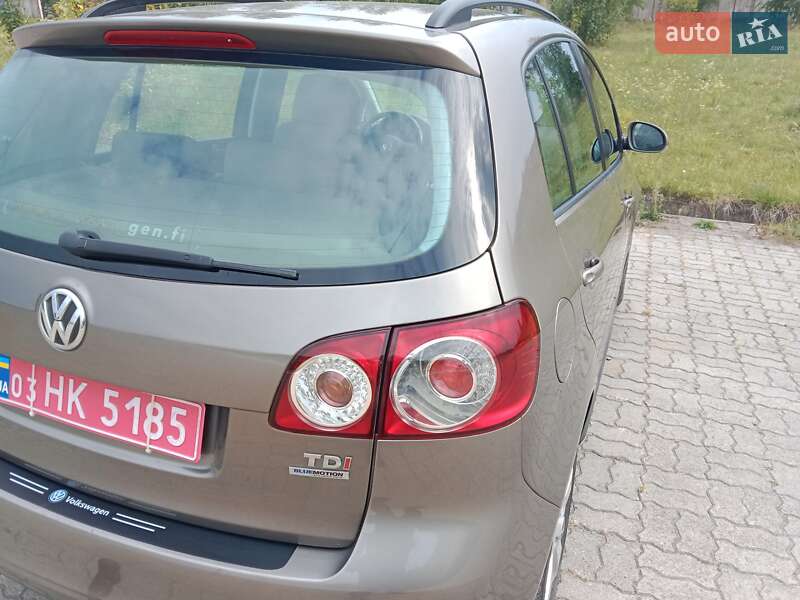 Хэтчбек Volkswagen Golf Plus 2012 в Нововолынске фото 5 Хэтчбек Volkswagen Golf Plus 2012 в Нововолынске