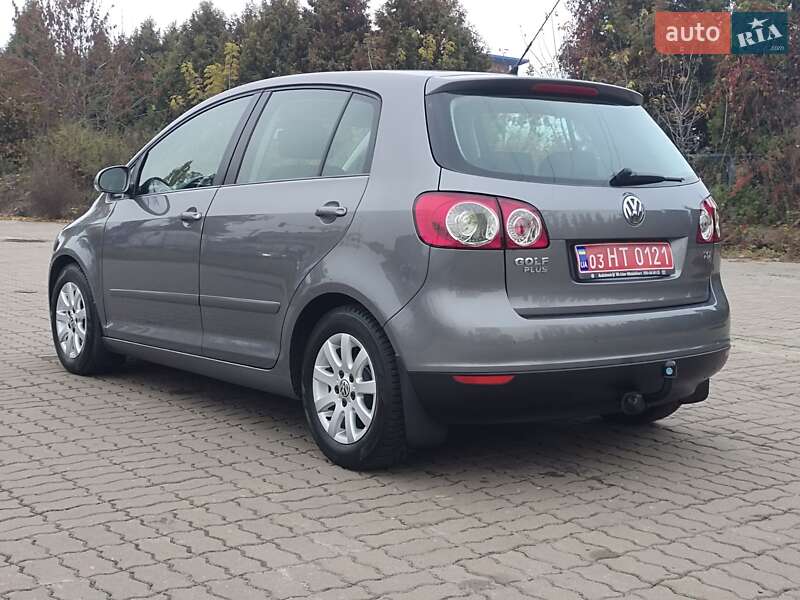 Хэтчбек Volkswagen Golf Plus 2009 в Киеве фото 59 Хэтчбек Volkswagen Golf Plus 2009 в Киеве