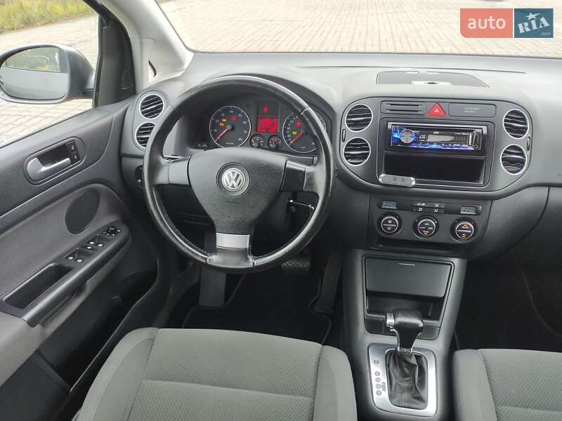 Хэтчбек Volkswagen Golf Plus 2009 в Киеве фото 68 Хэтчбек Volkswagen Golf Plus 2009 в Киеве