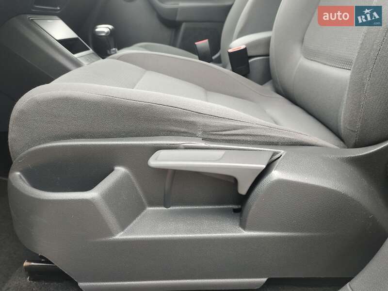 Хэтчбек Volkswagen Golf Plus 2009 в Киеве фото 4 Хэтчбек Volkswagen Golf Plus 2009 в Киеве