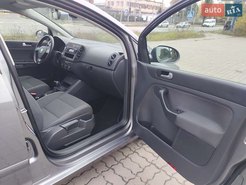 Хэтчбек Volkswagen Golf Plus 2009 в Киеве фото 19 Хэтчбек Volkswagen Golf Plus 2009 в Киеве