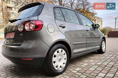 Хэтчбек Volkswagen Golf Plus 2007 в Ровно