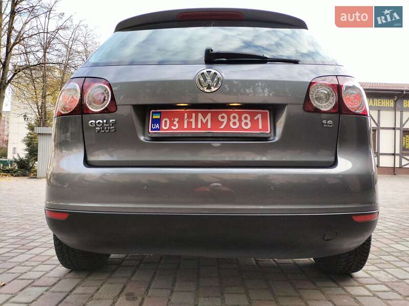 Хэтчбек Volkswagen Golf Plus 2007 в Ровно