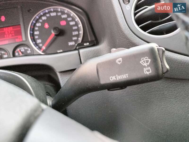 Хэтчбек Volkswagen Golf Plus 2007 в Ровно