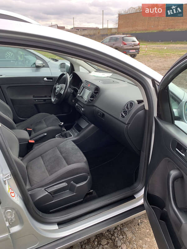 Хэтчбек Volkswagen Golf Plus 2010 в Луцке