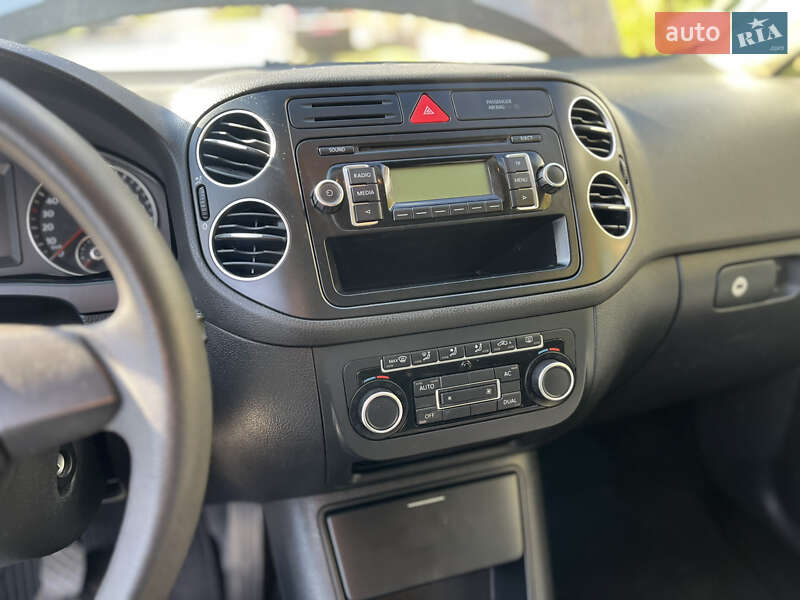Хетчбек Volkswagen Golf Plus 2011 в Луцьку фото 18 Хетчбек Volkswagen Golf Plus 2011 в Луцьку
