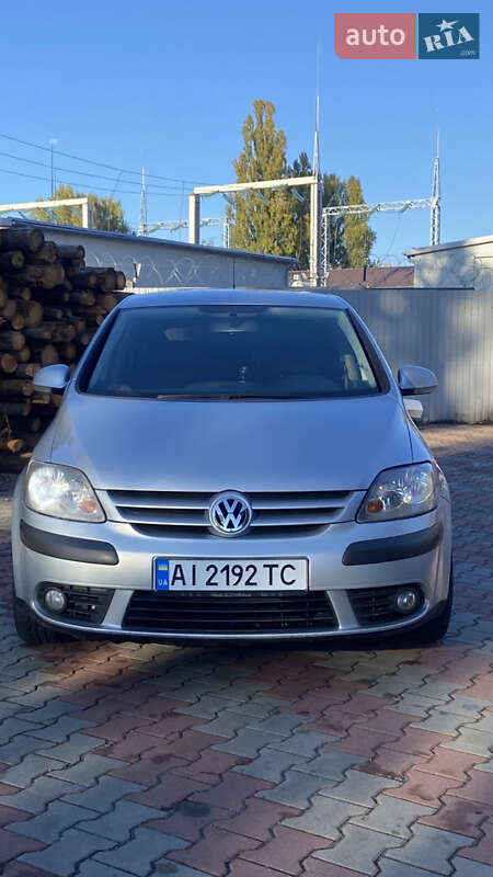 Хэтчбек Volkswagen Golf Plus 2006 в Киеве