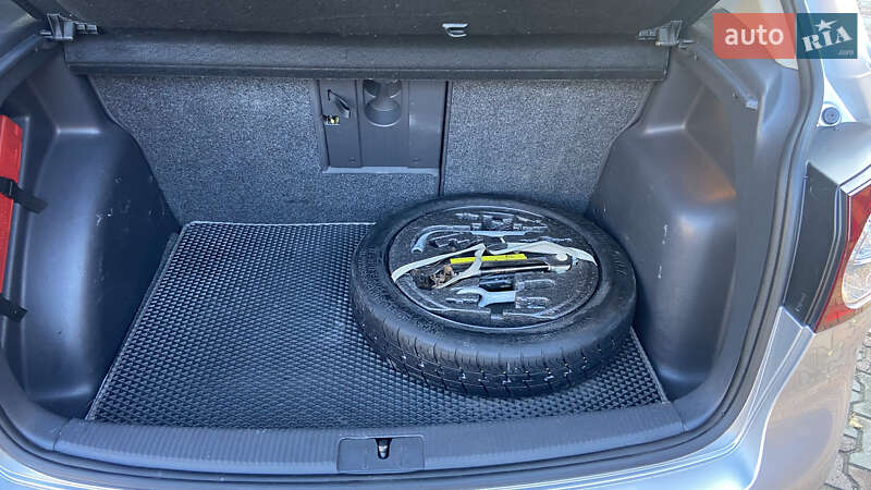 Хэтчбек Volkswagen Golf Plus 2006 в Киеве