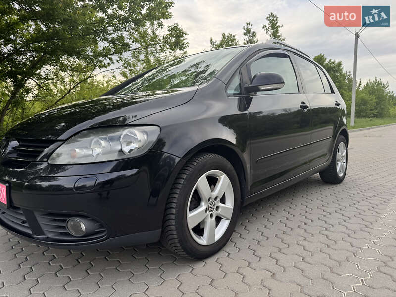 Хэтчбек Volkswagen Golf Plus 2009 в Нежине