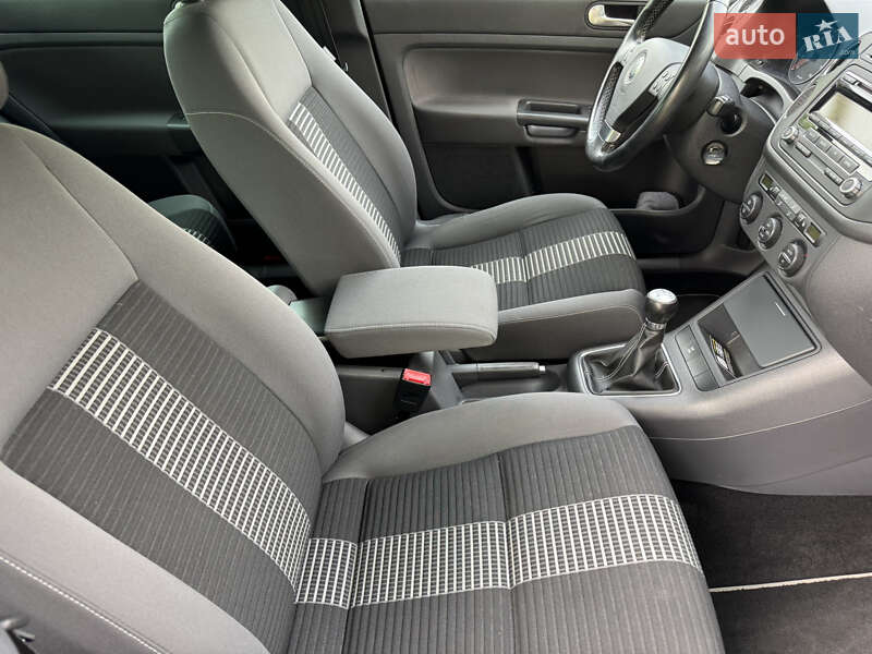 Хэтчбек Volkswagen Golf Plus 2009 в Нежине