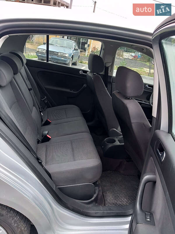 Хэтчбек Volkswagen Golf Plus 2005 в Львове фото 5 Хэтчбек Volkswagen Golf Plus 2005 в Львове