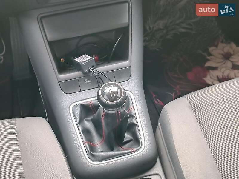 Хэтчбек Volkswagen Golf Plus 2006 в Харькове