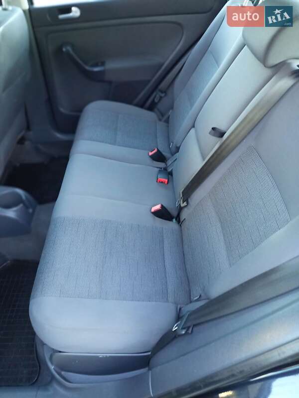 Хэтчбек Volkswagen Golf Plus 2005 в Дрогобыче фото 64 Хэтчбек Volkswagen Golf Plus 2005 в Дрогобыче