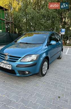 Хэтчбек Volkswagen Golf Plus 2005 в Хмельницком