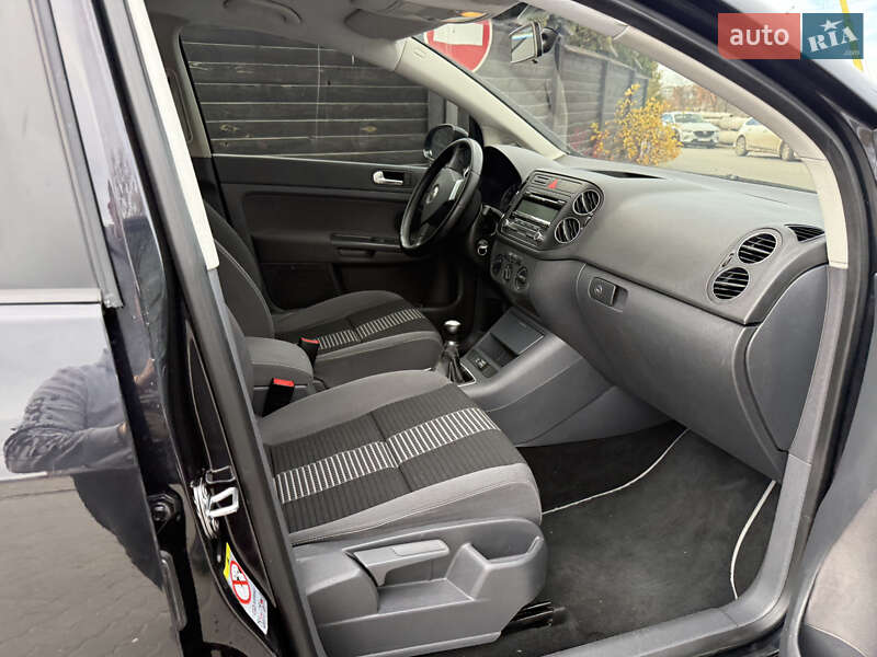 Хэтчбек Volkswagen Golf Plus 2007 в Тернополе фото 44 Хэтчбек Volkswagen Golf Plus 2007 в Тернополе