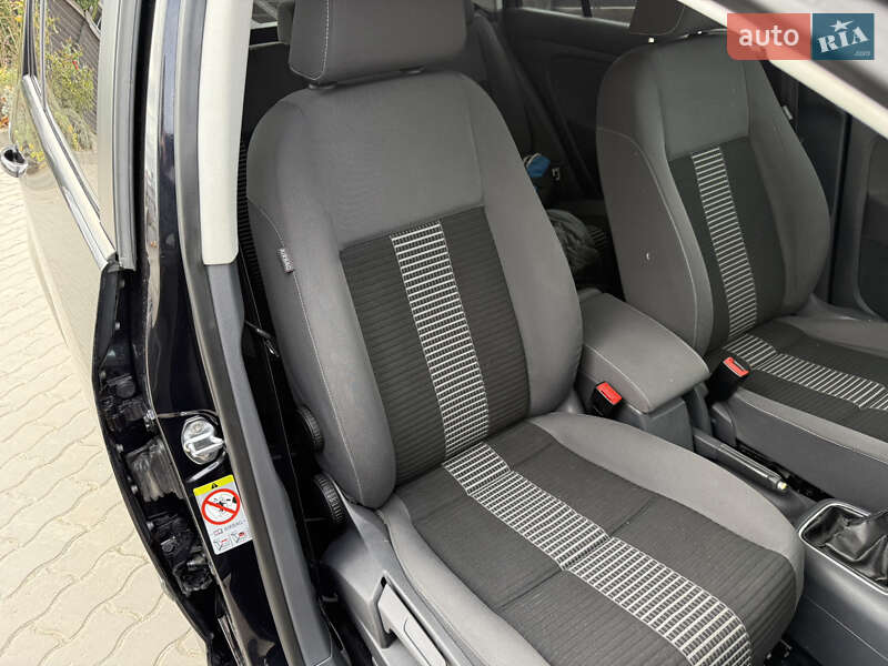 Хэтчбек Volkswagen Golf Plus 2007 в Тернополе фото 46 Хэтчбек Volkswagen Golf Plus 2007 в Тернополе