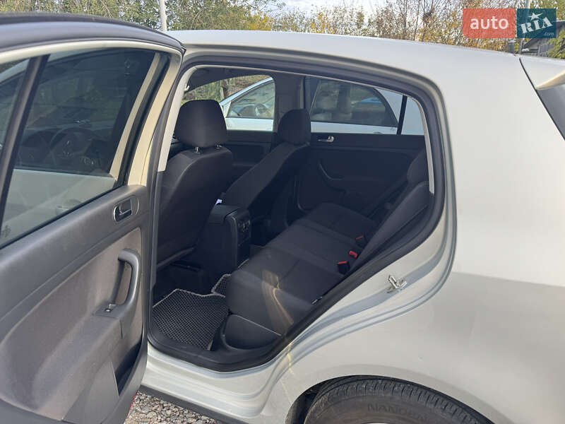 Хэтчбек Volkswagen Golf Plus 2011 в Харькове