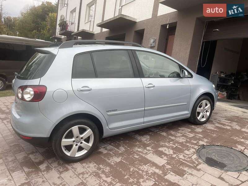 Хэтчбек Volkswagen Golf Plus 2007 в Кременце