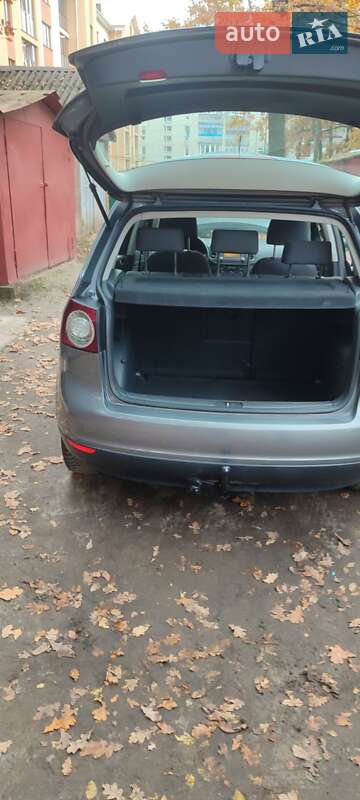 Хэтчбек Volkswagen Golf Plus 2005 в Луцке фото 6 Хэтчбек Volkswagen Golf Plus 2005 в Луцке