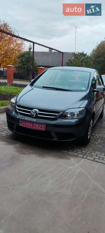 Хэтчбек Volkswagen Golf Plus 2005 в Луцке фото 10 Хэтчбек Volkswagen Golf Plus 2005 в Луцке