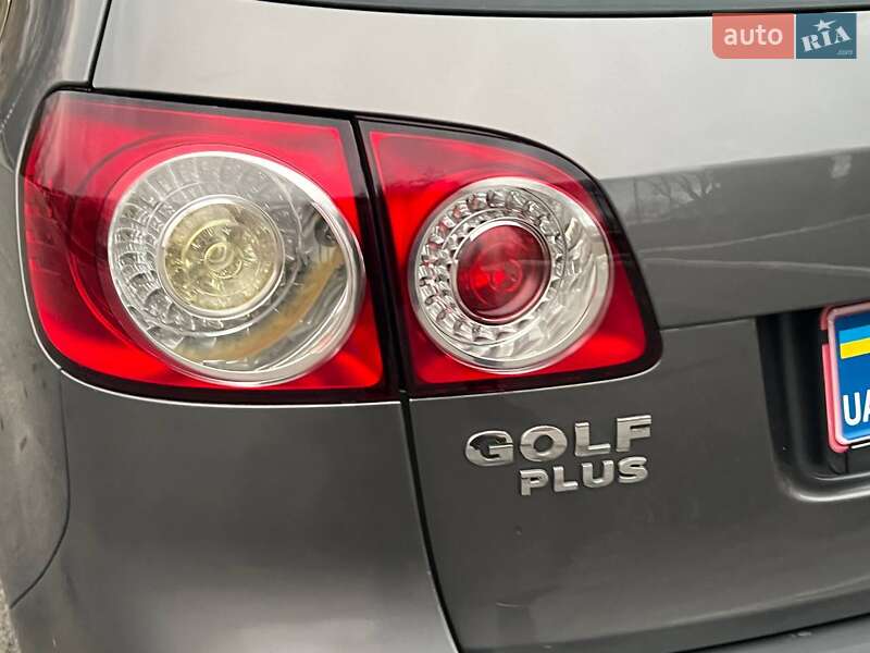 Хетчбек Volkswagen Golf Plus 2008 в Лубнах