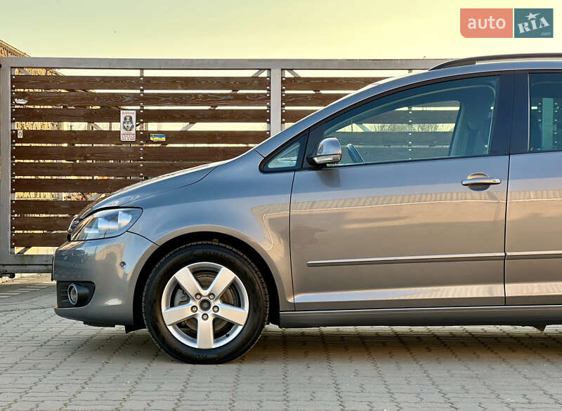 Хэтчбек Volkswagen Golf Plus 2011 в Стрые