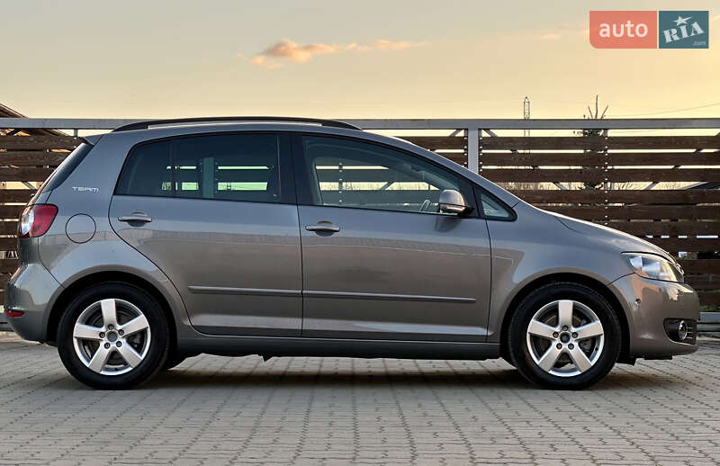 Хэтчбек Volkswagen Golf Plus 2011 в Стрые