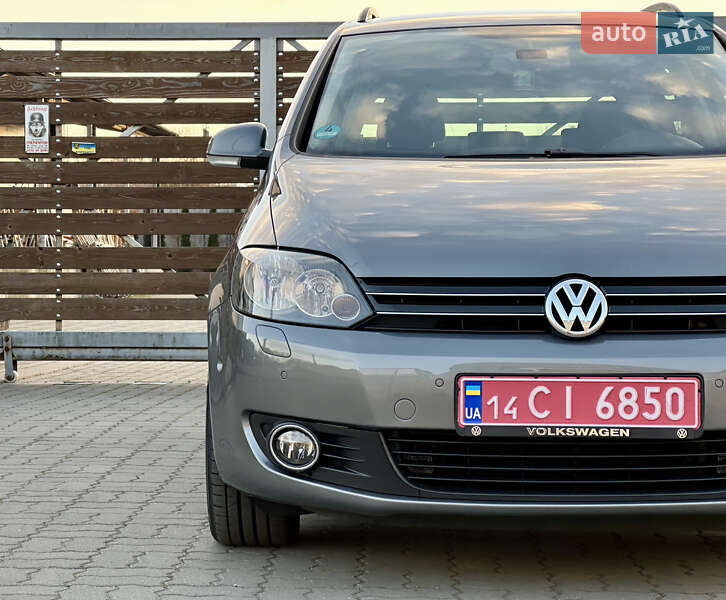 Хэтчбек Volkswagen Golf Plus 2011 в Стрые