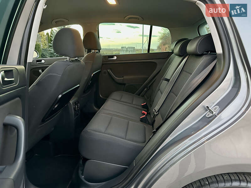 Хэтчбек Volkswagen Golf Plus 2011 в Стрые