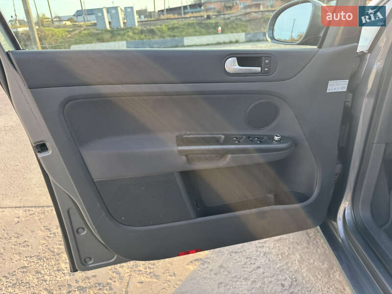 Хэтчбек Volkswagen Golf Plus 2006 в Умани фото 20 Хэтчбек Volkswagen Golf Plus 2006 в Умани