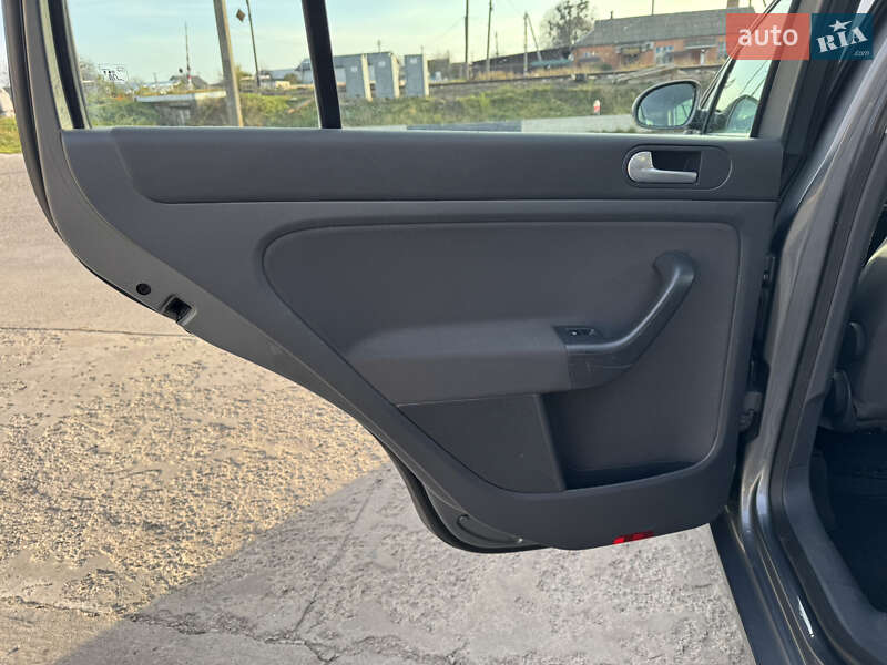 Хэтчбек Volkswagen Golf Plus 2006 в Умани фото 19 Хэтчбек Volkswagen Golf Plus 2006 в Умани