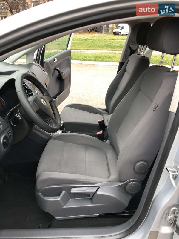 Хэтчбек Volkswagen Golf Plus 2006 в Ровно