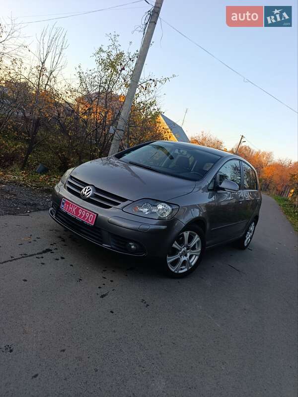 Хэтчбек Volkswagen Golf Plus 2006 в Луцке фото 2 Хэтчбек Volkswagen Golf Plus 2006 в Луцке
