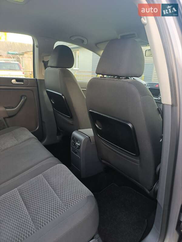 Хэтчбек Volkswagen Golf Plus 2006 в Луцке фото 48 Хэтчбек Volkswagen Golf Plus 2006 в Луцке