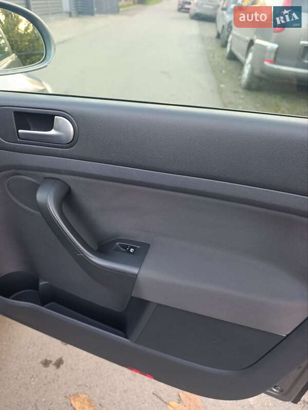 Хэтчбек Volkswagen Golf Plus 2006 в Луцке фото 54 Хэтчбек Volkswagen Golf Plus 2006 в Луцке