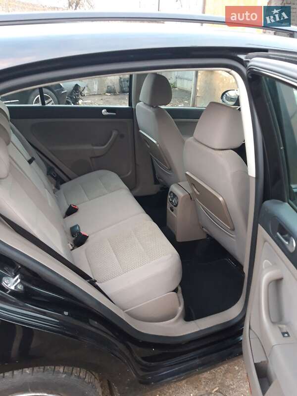 Хэтчбек Volkswagen Golf Plus 2010 в Луцке фото 14 Хэтчбек Volkswagen Golf Plus 2010 в Луцке